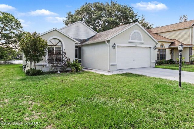 1611 Clover Circle, Melbourne, FL 32935