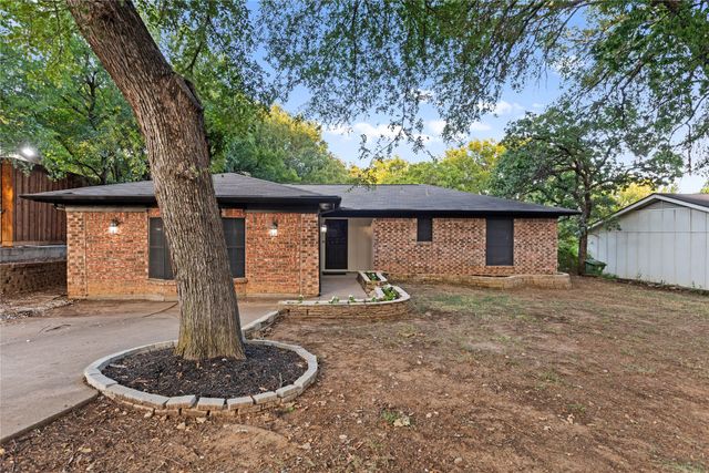 7024 Payte Lane, North Richland Hills, TX 76182