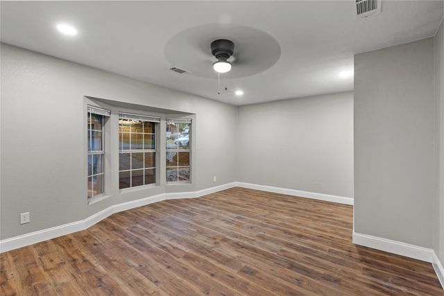 7024 Payte Lane, North Richland Hills, TX 76182
