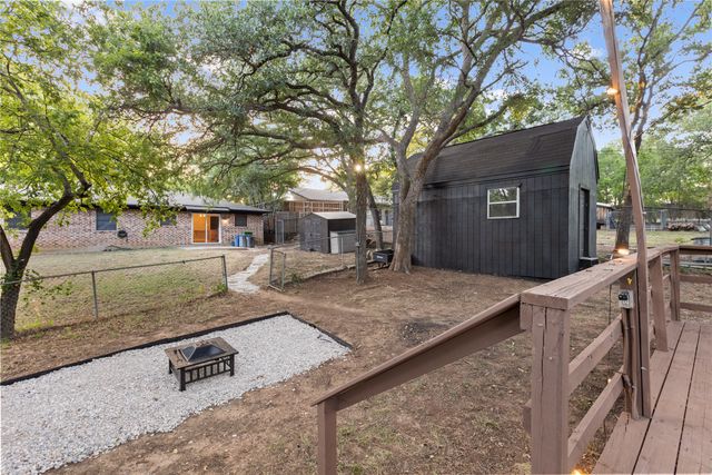7024 Payte Lane, North Richland Hills, TX 76182