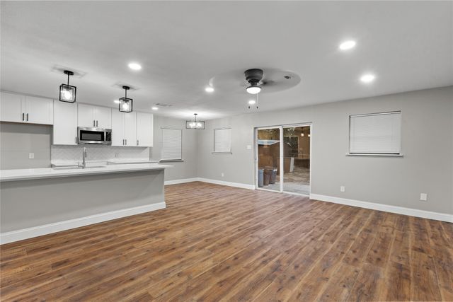 7024 Payte Lane, North Richland Hills, TX 76182
