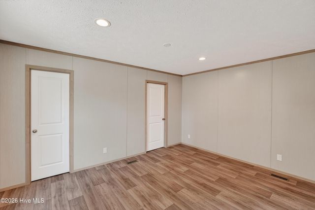 108 Pond View Circle, Hampstead, NC 28443