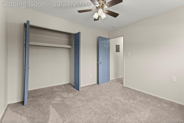 26415 W 7 Mile Road 218, Redford Charter Township, MI 48240