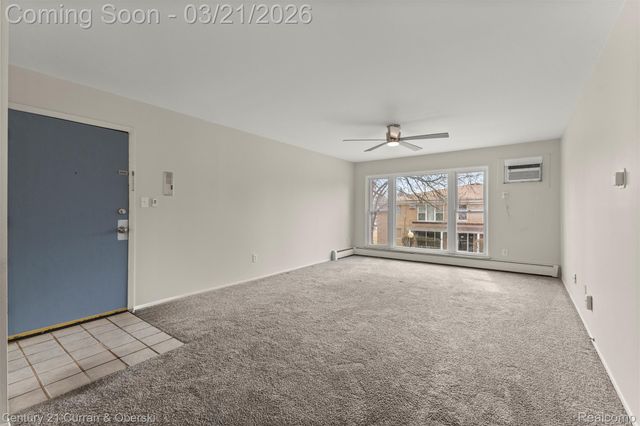 26415 W 7 Mile Road 218, Redford Charter Township, MI 48240