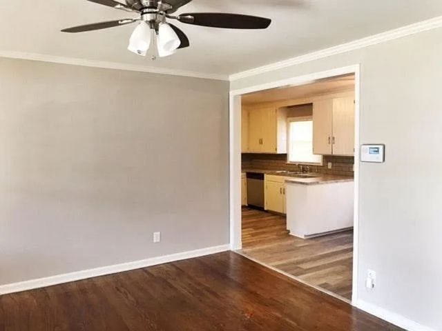 2533 E 7th Street, Tulsa, OK 74104