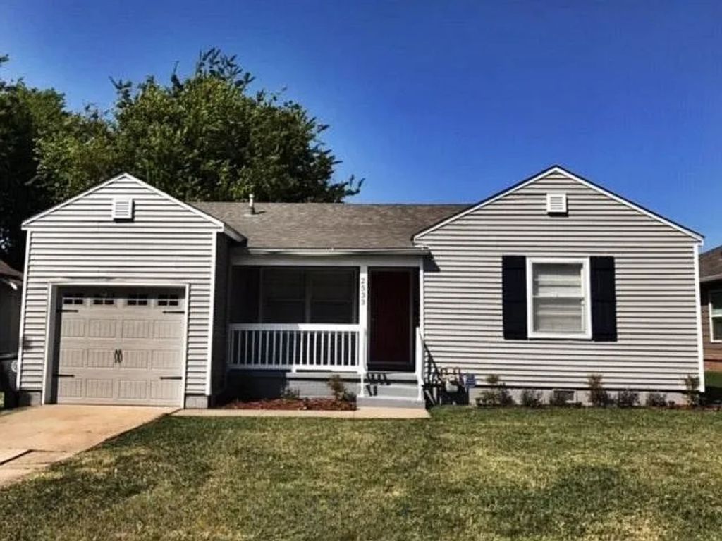 2533 E 7th Street, Tulsa, OK 74104