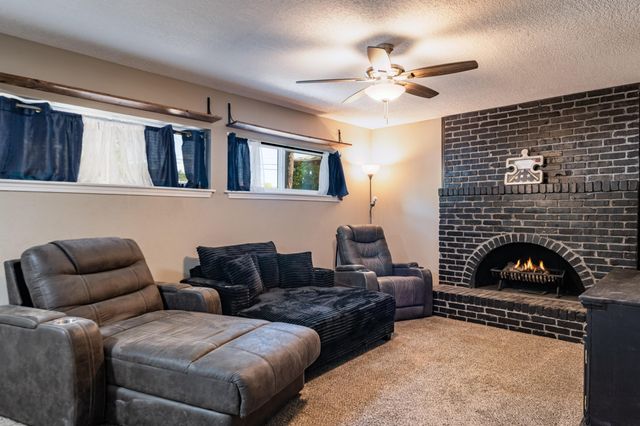 12205 Victoria Falls Drive NE, Albuquerque, NM 87111