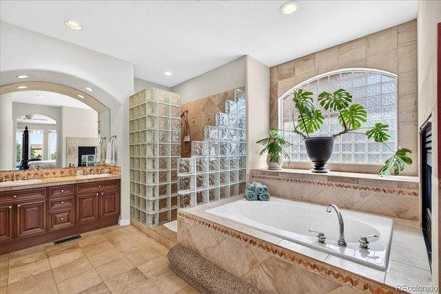 6561 Ocaso Drive, Castle Pines, CO 80108