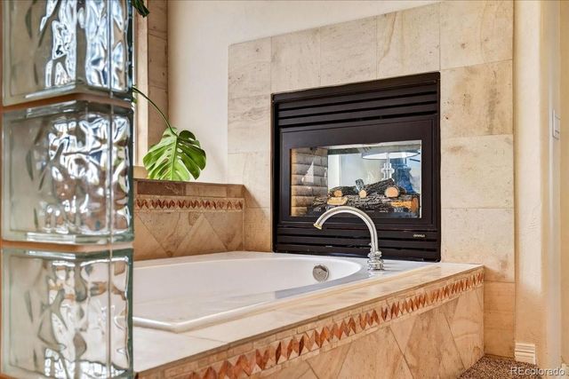 6561 Ocaso Drive, Castle Pines, CO 80108