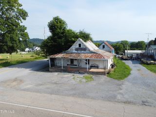 893 Highway 81, Jonesborough, TN 37659