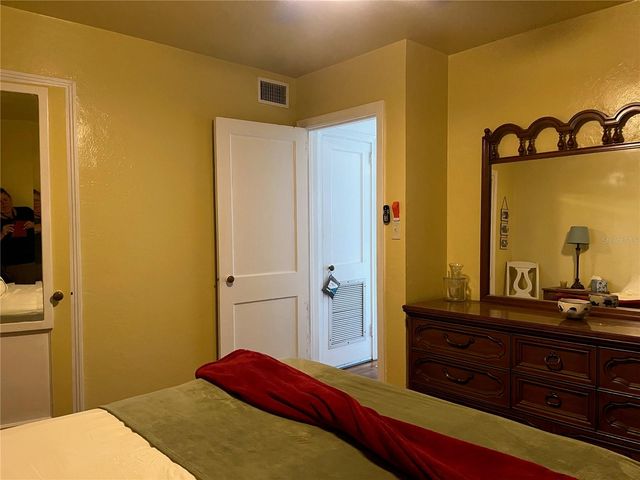 328 SEARS AVENUE, Daytona Beach, FL 32118