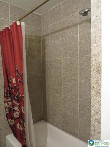 1701 Independence Court, South Whitehall Twp, PA 18104