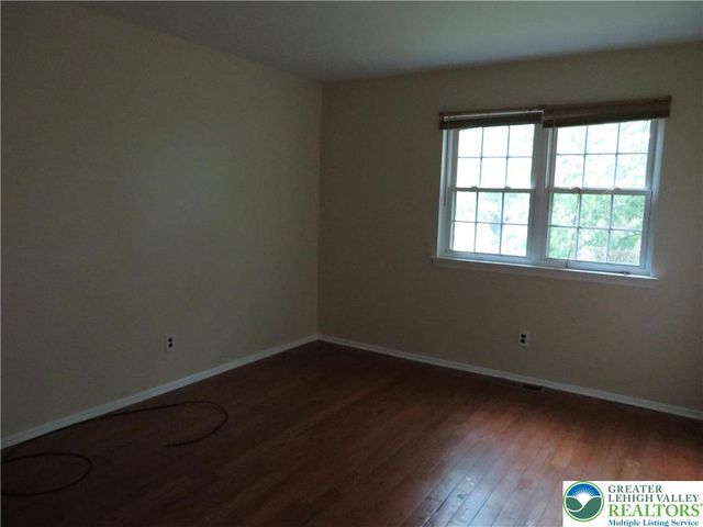 1701 Independence Court, South Whitehall Twp, PA 18104