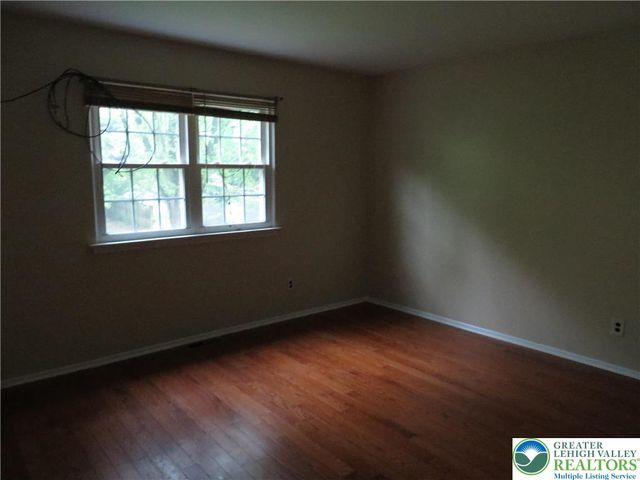 1701 Independence Court, South Whitehall Twp, PA 18104