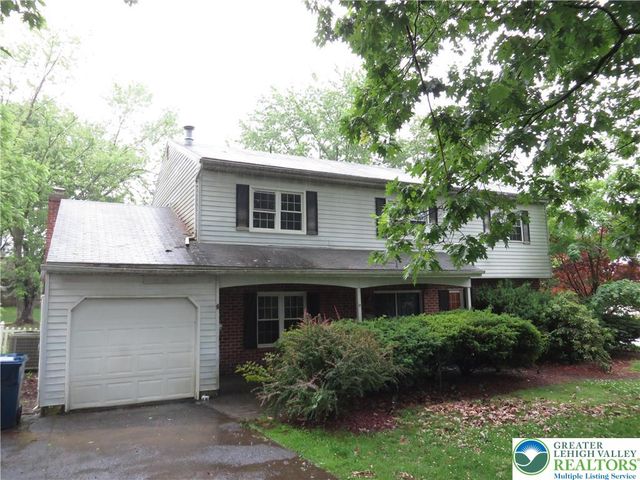 1701 Independence Court, South Whitehall Twp, PA 18104