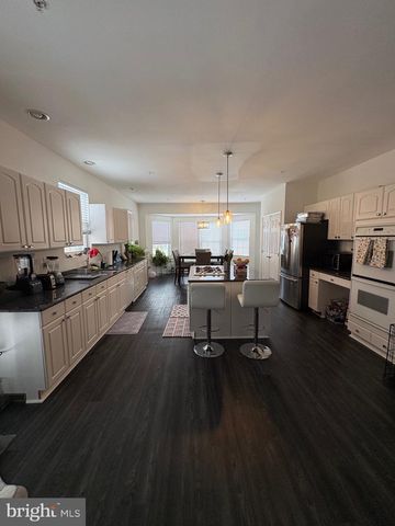 11105 RIVERVIEW RD, Fort Washington, MD 20744