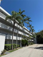 17255 SW 95th Ave 445, Palmetto Bay, FL 33157