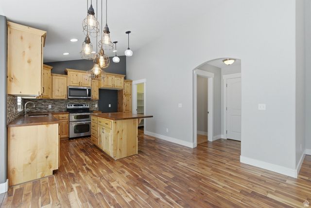 387 S 1000 E, Santaquin, UT 84655