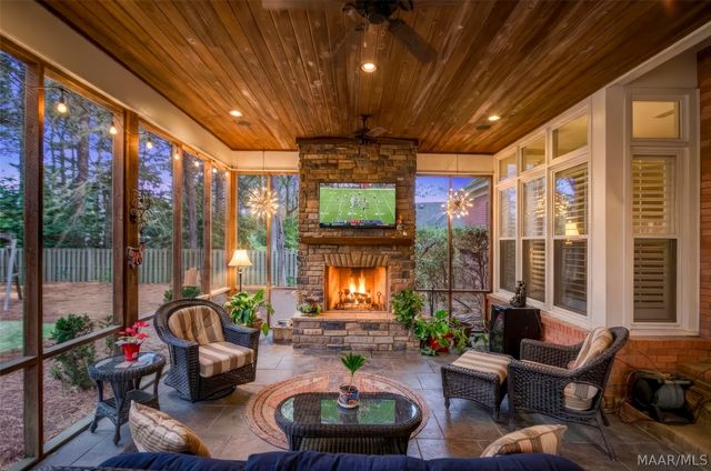 9846 Wynchase Circle, Montgomery, AL 36117