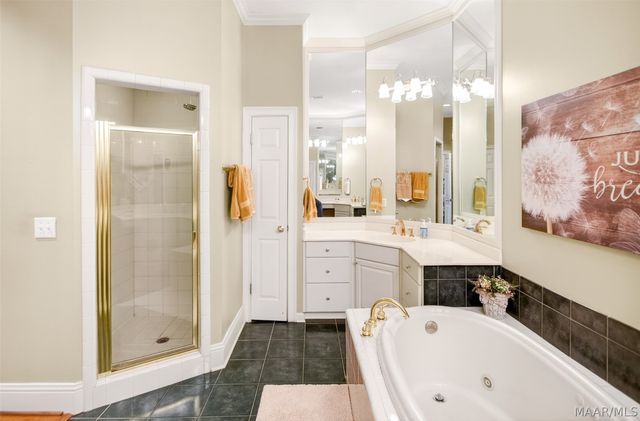 9846 Wynchase Circle, Montgomery, AL 36117