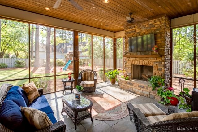 9846 Wynchase Circle, Montgomery, AL 36117