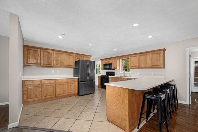 337 Allie Boynton Dr, Manchester, TN 37355
