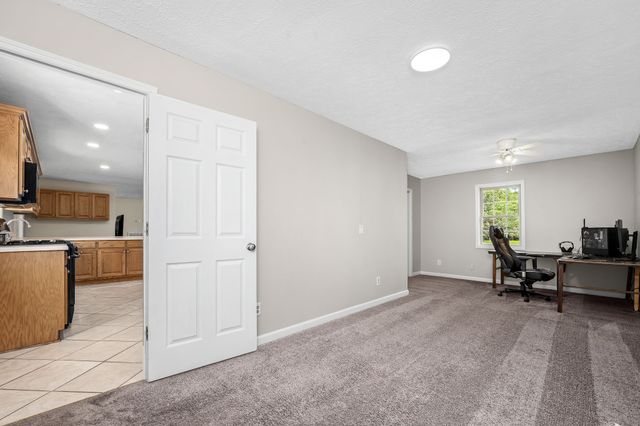 337 Allie Boynton Dr, Manchester, TN 37355