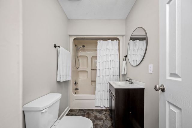 337 Allie Boynton Dr, Manchester, TN 37355