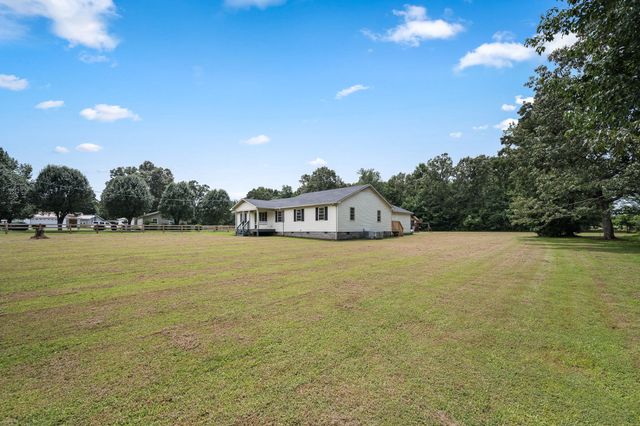 337 Allie Boynton Dr, Manchester, TN 37355