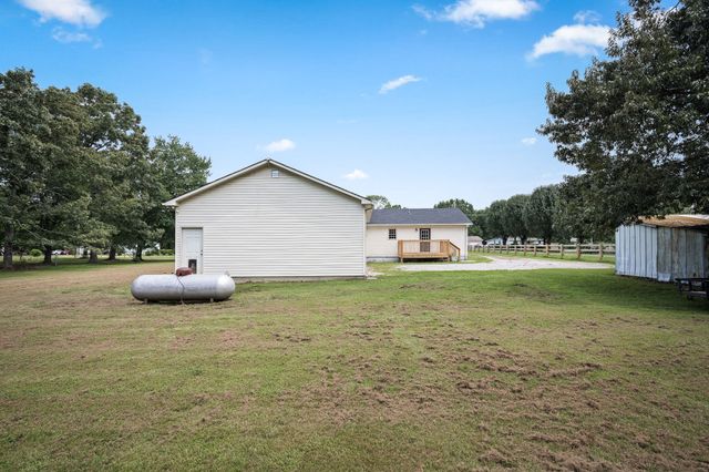 337 Allie Boynton Dr, Manchester, TN 37355