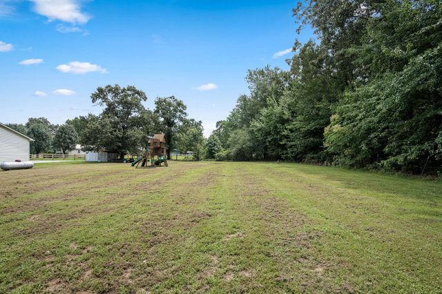 337 Allie Boynton Dr, Manchester, TN 37355