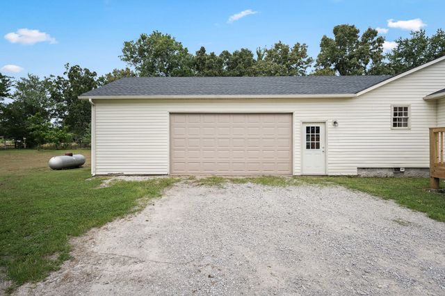 337 Allie Boynton Dr, Manchester, TN 37355