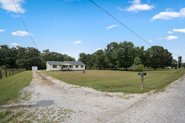 337 Allie Boynton Dr, Manchester, TN 37355