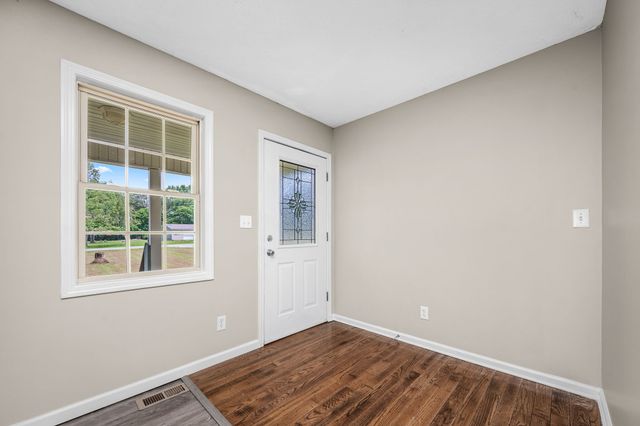 337 Allie Boynton Dr, Manchester, TN 37355