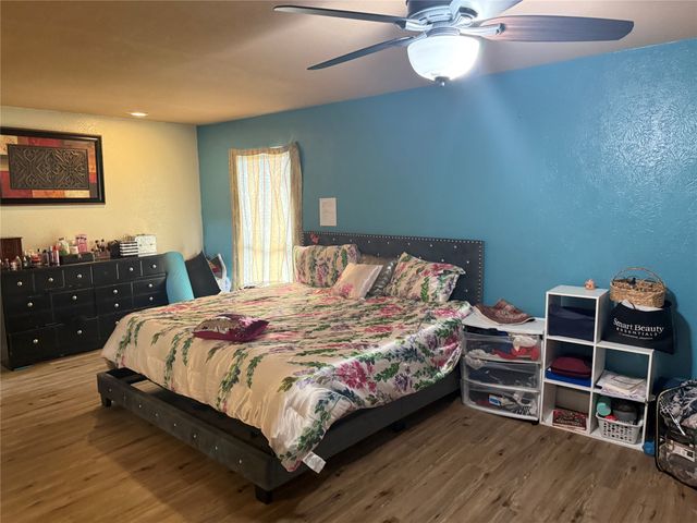 9822 Amberton Parkway, Dallas, TX 75243