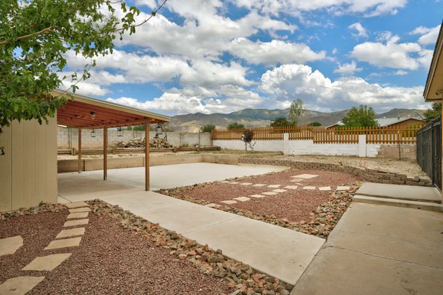 11213 Chico Road NE, Albuquerque, NM 87123