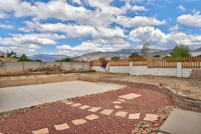 11213 Chico Road NE, Albuquerque, NM 87123