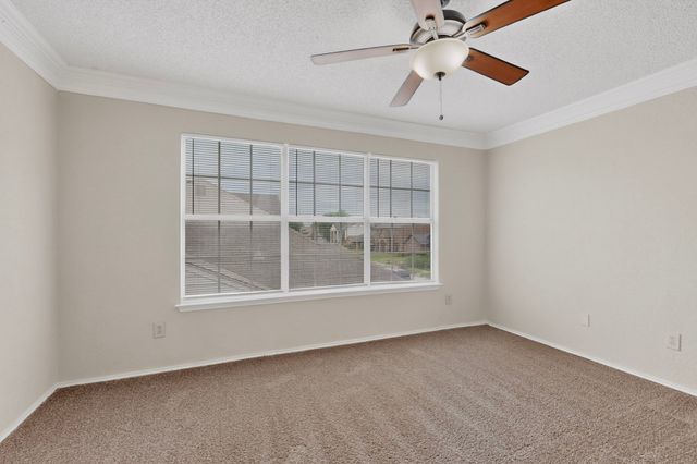 2101 Walden Place, Mesquite, TX 75181