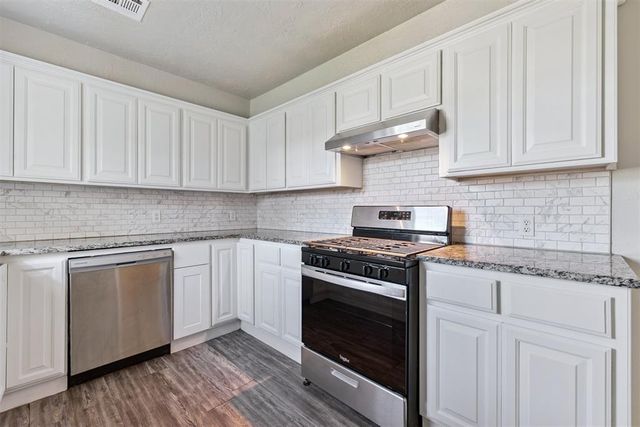 911 Sandra Drive, Midwest City, OK 73110