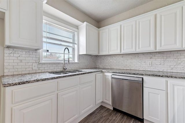 911 Sandra Drive, Midwest City, OK 73110