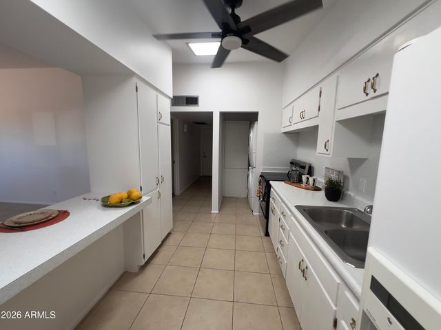 10376 W Oakmont Drive, Sun City, AZ 85351