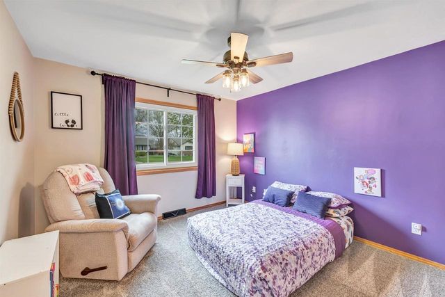 240 ALISON COURT, Wrightstown, WI 54180