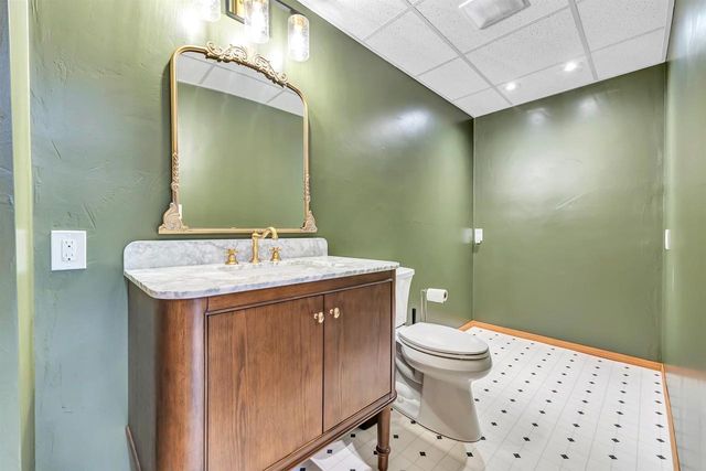 240 ALISON COURT, Wrightstown, WI 54180