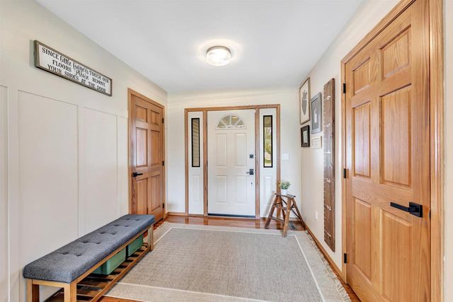 240 ALISON COURT, Wrightstown, WI 54180