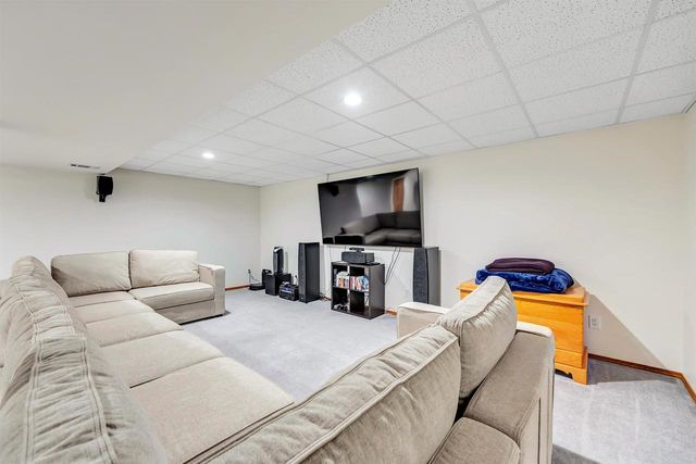 240 ALISON COURT, Wrightstown, WI 54180