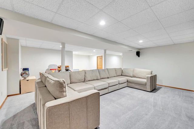 240 ALISON COURT, Wrightstown, WI 54180