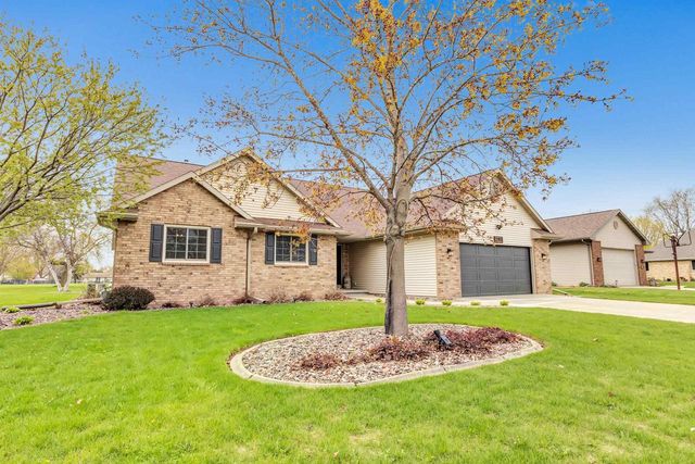 240 ALISON COURT, Wrightstown, WI 54180