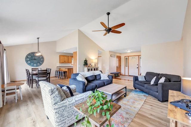240 ALISON COURT, Wrightstown, WI 54180