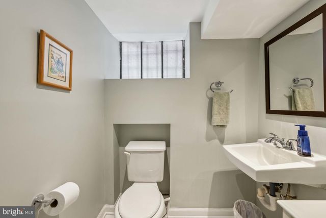 1501 VAN BUREN STREET, Washington, DC 20012