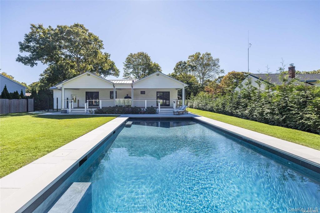 69 School Street, Hampton Bays, NY 11946